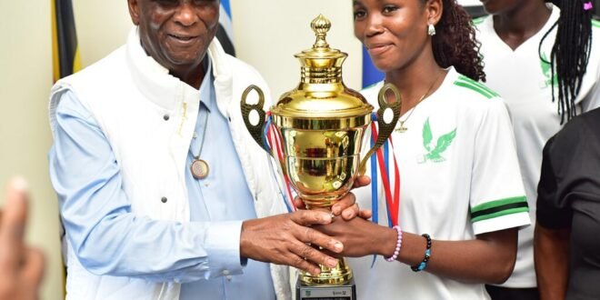 Prof. Kateregga hails Kampala University netball team after Rwanda triumph, hints at Super League club | Voice of Bugerere