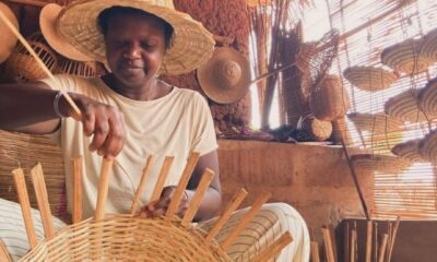Scene of wicker basket making (Photo: @benin_tourisme_vibrant)
