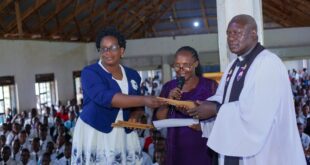 Nakanyonyi SS Celebrates 2025 UNEB Success with Thanksgiving Service