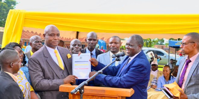 Mukono District Swears in New Leadership as Francis Lukooya Mukoome Assumes Office