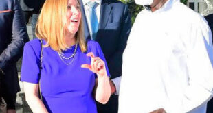 Sharon Slater, president of Family Watch International, meets with Ugandan President Yoweri Museveni in April 2023. (Photo courtesy of X)