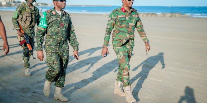 Ugandan and Somali Troops conduct a tour in Somalia