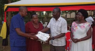 Nyondo SS Head Wandulu Dismas Awarded Best Secondary Headteacher In