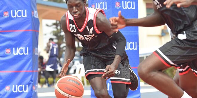 Victoria Universitys Century RoutKUs Display Highlights AUUS 2025 Basketball Opener