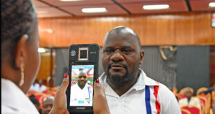 Government to probe faulty voter biometric kits