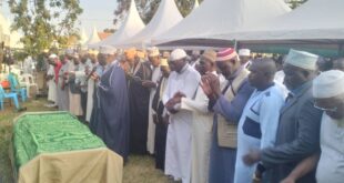 Mufti Leads Hundreds of Mourners in the Send Off of Sheikh
