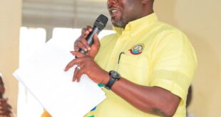 NRM Secretary General Tadwong Urges Nwoya Health Workers to Vote