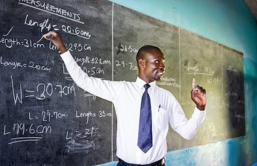 Arts teachers threaten to resume strike over salary harmonization delay