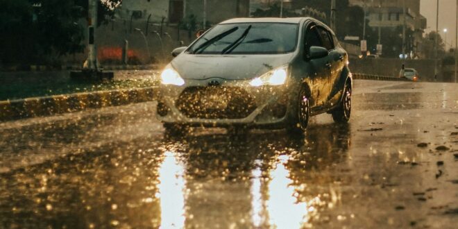 As rains lash across Johannesburg caution is urged