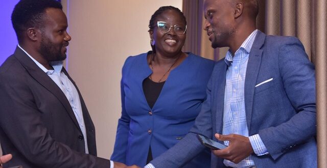 Can oil development and climate responsibility coexist