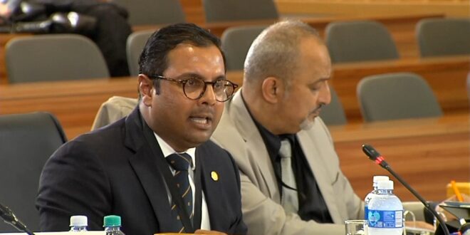 Carrims lawyer reads out threatening message at Commission