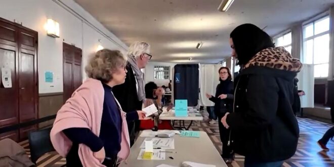 French mayoral elections gauge far right strength before presidential SABC
