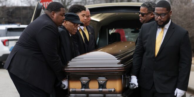 GALLERY Reverend Jesse Jacksons memorial in Chicago