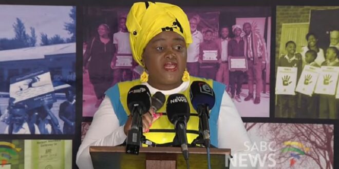 Kubayi vows justice for apartheid era crimes named in TRC report