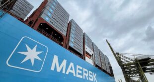 Maersk suspends two shipping services due to Middle East crisis