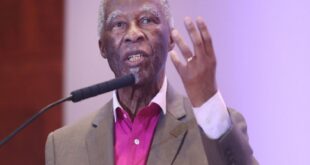 Former President Thabo Mbeki speaks at an event.