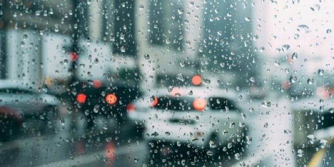 Motorists warned that persistent rain has left Gauteng roads slippery