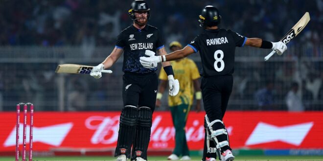 New Zealand thrash Proteas by 9 wickets to reach T20