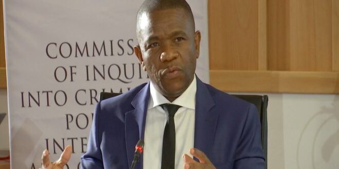 KwaZulu-Natal Police Commissioner Nhlanhla Mkhwanazi testifying at the Madlanga Commission of Inquiry in Pretoria, September 19, 2025.