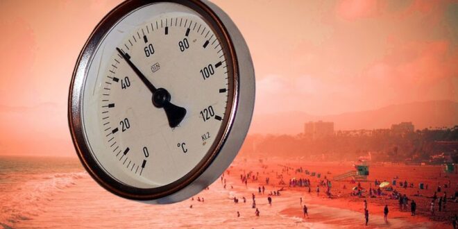 Scores of people flock to Cape Town beaches amid heat