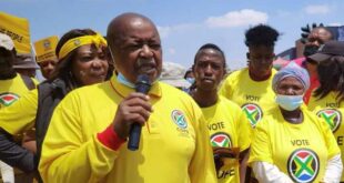 Sisulu describes Mosiuoa Lekota as ‘passionate as tributes pour in