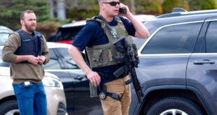 Suspect dead in Detroit area synagogue shooting