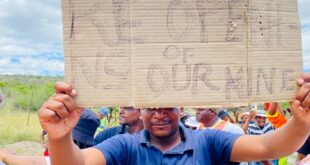 Tafelkop residents in Limpopo demand jobs at closed Blue Ridge