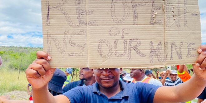 Tafelkop residents in Limpopo demand jobs at closed Blue Ridge