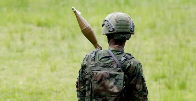 A Rwanda Defence Force (RDF) soldier stands in position at the Grande Barrier border amid clashes between M23 the Armed Forces of the Democratic Republic of the Congo (FARDC), at the border crossing point at Gisenyi, in Rubavu district, Rwanda on January 29, 2025.