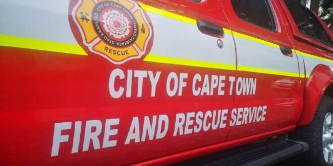 Weekend fires in Cape Peninsula leaves 700 people destitute