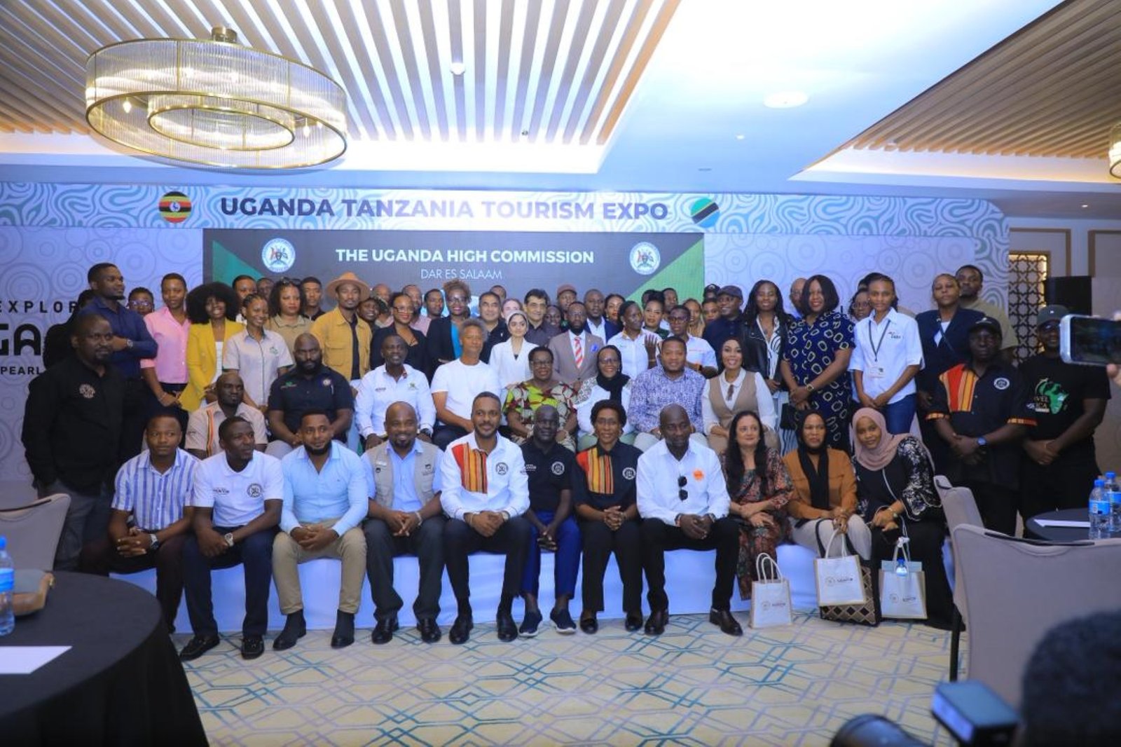Tour Operators From Tato Zato And Ustoa Take Family Photo
